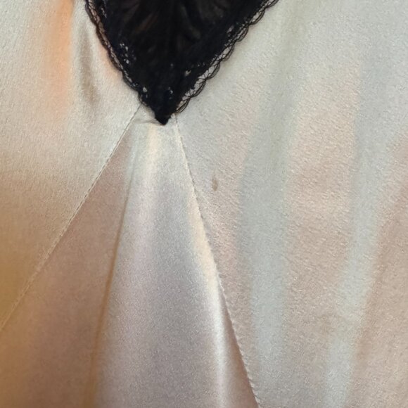 Peach Rayon (Silk like) vintage slip dress - Picture 8 of 11